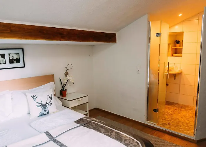 Otel Gasthof Zum Schupfen İnnsbruck